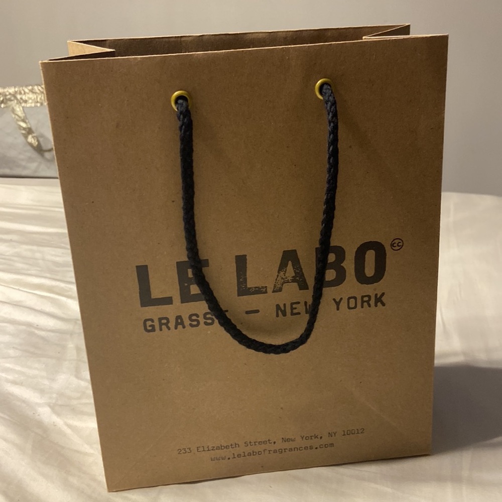Le labo parfum gift wrap set